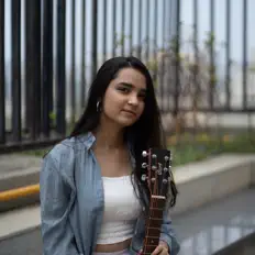 Radhika Bhide सुनें, म्यूज़िक वीडियो देखें, बायो पढ़ें, दौरे की तारीखें और बहुत कुछ देखें!