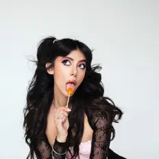 Giselle Torres dinle, müzik videolarını izle, biyografisini oku, tur tarihlerini ve daha fazlasını gör!