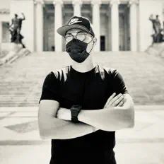 Ascolta stereo mind, guarda video musicali, leggi la biografia, vedi le date del tour & altro!