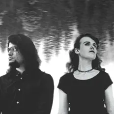 Poslechněte si interpreta Coma Rossi, sledujte hudební videa, přečtěte si životopis, podívejte se na data turné a další informace.