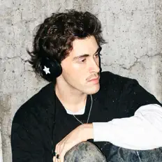 Ouça Connor Nelson, assista a videoclipes, leia a biografia, veja as datas das turnês e mais!