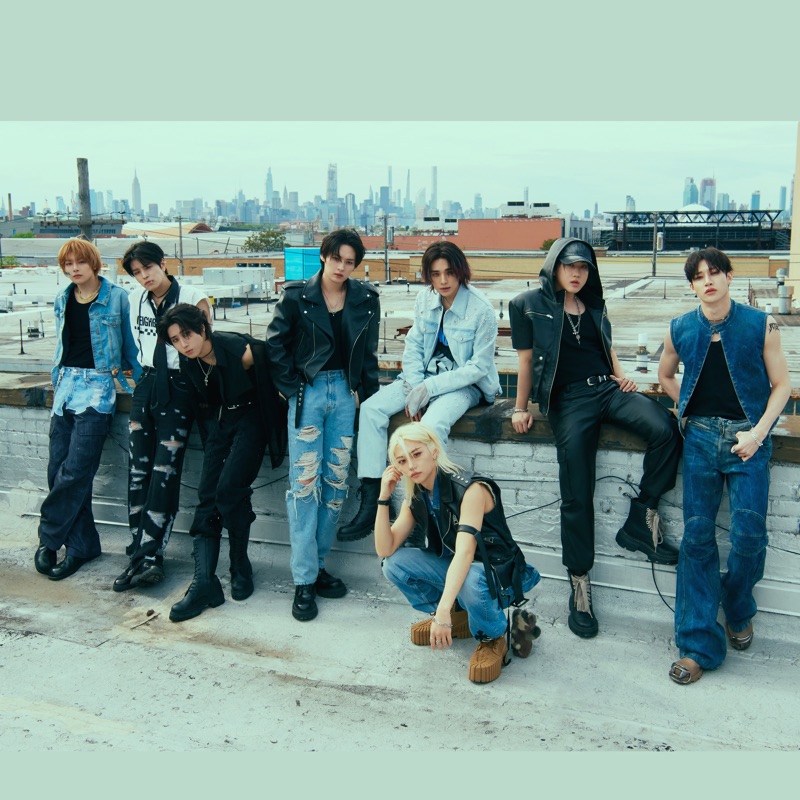 Song - Hello Stranger - Stray Kids