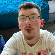 Luister naar MozzyFluorum, bekijk muziekvideo's, lees de bio, bekijk de tourdata, en meer!