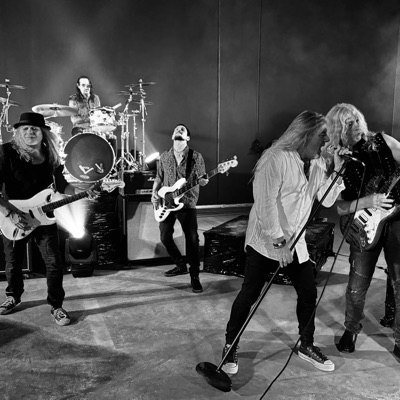 Listen to Stonetrip, watch music videos, read bio, see tour dates & more!