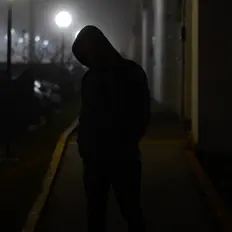 Mv Shir을(를) 듣고, 뮤직 비디오를 보고, 약력을 읽고, 투어 일정 등을 확인하세요!