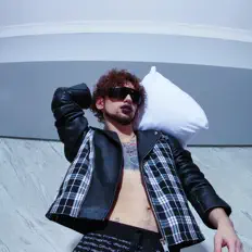 收听 РОКС、观看音乐视频、阅读小传、查看巡演日期等 ！