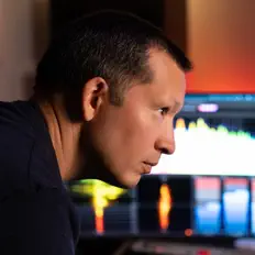 Écoutez Prahlad, regardez des vidéoclips, lisez la biographie, consultez les dates de tournée et plus encore !