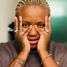 Ascolta Avi-Ghayil, guarda video musicali, leggi la biografia, vedi le date del tour & altro!