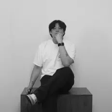 Listen to Jay Hong, watch music videos, read bio, see tour dates & more!