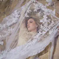 Escucha a undefined, mira videos musicales, lee su biografía, consulta las fechas de las gira y más.