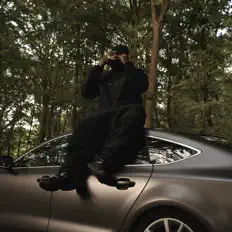 Ακούστε περιεχόμενο από Eraste, παρακολουθήστε μουσικά βίντεο, διαβάστε το βιογραφικό, δείτε ημερομηνίες περιοδείας, και πολλά ακόμη!