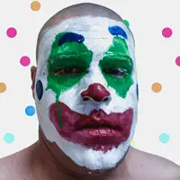 Écoutez undefined, regardez des vidéoclips, lisez la biographie, consultez les dates de tournée et plus encore !