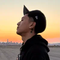 Ouça undefined, assista a videoclipes, leia a biografia, veja as datas das turnês e mais!