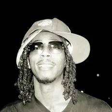 Listen to STARRZERO, watch music videos, read bio, see tour dates & more!