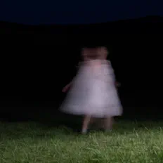 Fawnを聴いたり、ミュージックビデオを鑑賞したり、経歴やツアー日程などを確認したりしましょう！