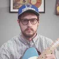 Écoutez undefined, regardez des vidéoclips, lisez la biographie, consultez les dates de tournée et plus encore !