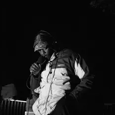 Zven: песни, клипы, биография, даты выступлений и многое другое.