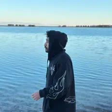 聆聽 Honda Remix、觀看音樂影片、閱讀小傳、查看巡演日期等！