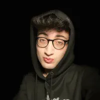 Escucha a undefined, mira videos musicales, lee su biografía, consulta las fechas de las gira y más.