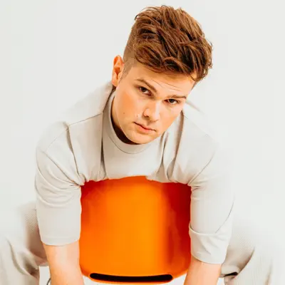 Listen to Kilian Sladek, watch music videos, read bio, see tour dates & more!