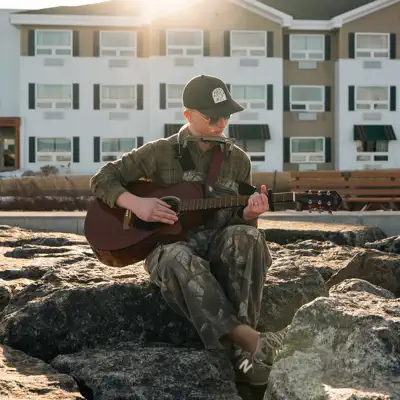 Listen to Henry Howard & The Six Strings, watch music videos, read bio, see tour dates & more!