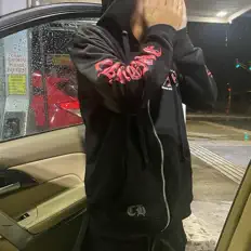 Ακούστε περιεχόμενο από dtgg, παρακολουθήστε μουσικά βίντεο, διαβάστε το βιογραφικό, δείτε ημερομηνίες περιοδείας, και πολλά ακόμη!