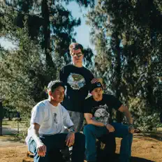 Ascolta Mellovue, guarda video musicali, leggi la biografia, vedi le date del tour & altro!