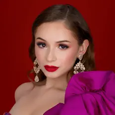 Listen to Alexandra Dorantes, watch music videos, read bio, see tour dates & more!