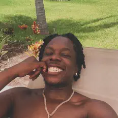 Escucha a B. Dot, mira videos musicales, lee su biografía, consulta las fechas de las gira y más.