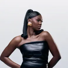 Escucha a Kaesa, mira vídeos musicales, lee la biografía, consulta fechas de giras y mucho más.