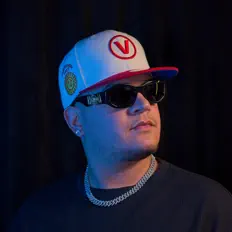 Listen to Jake Sooler, watch music videos, read bio, see tour dates & more!