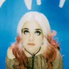 Dengarkan Sophie Truax, tonton video musik, baca bio, lihat tanggal tur & lainnya!