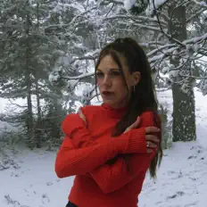 Escucha a Lisasinson, mira videos musicales, lee su biografía, consulta las fechas de las gira y más.