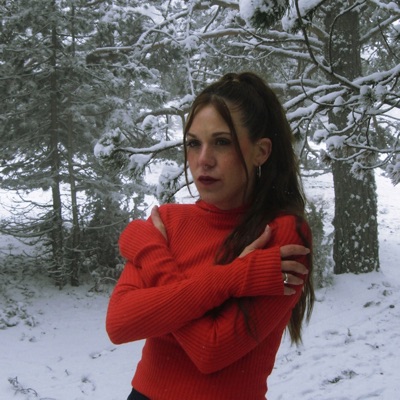 Listen to Lisasinson, watch music videos, read bio, see tour dates & more!