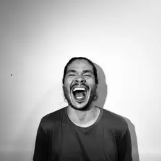 Luister naar Diego Castañeda, bekijk muziekvideo's, lees de bio, bekijk de tourdata, en meer!