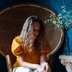 Listen to Hannah Schaefer, watch music videos, read bio, see tour dates & more!