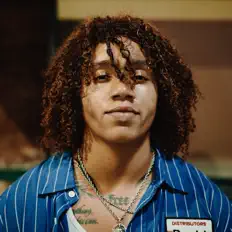 Escucha a $oloshai, mira videos musicales, lee su biografía, consulta las fechas de las gira y más.