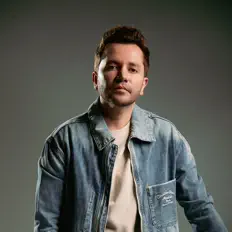 聆聽 Memo Garza、觀看音樂影片、閱讀小傳、查看巡演日期等！
