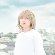 收听 shuri、观看音乐视频、阅读小传、查看巡演日期等 ！