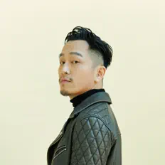 Listen to 溫璽揚, watch music videos, read bio, see tour dates & more!