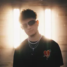 Listen to Camo Fern, watch music videos, read bio, see tour dates & more!