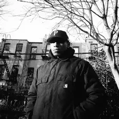 P Almighty सुनें, म्यूज़िक वीडियो देखें, बायो पढ़ें, दौरे की तारीखें और बहुत कुछ देखें!