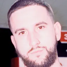 JACK MOON을(를) 듣고, 뮤직 비디오를 보고, 약력을 읽고, 투어 일정 등을 확인하세요!