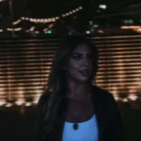 Escucha a undefined, mira videos musicales, lee su biografía, consulta las fechas de las gira y más.