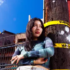 Poslechněte si interpreta berryblue, sledujte hudební videa, přečtěte si životopis, podívejte se na data turné a další informace.