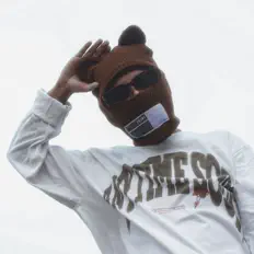 Escucha a Flipown, mira vídeos musicales, lee la biografía, consulta fechas de giras y mucho más.