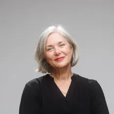 Ouve Jennifer King, vê vídeos de música, lê a biografia, vê as datas da digressão e muito mais!