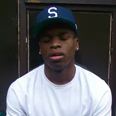 Tnillzを聴いたり、ミュージックビデオを鑑賞したり、経歴やツアー日程などを確認したりしましょう！