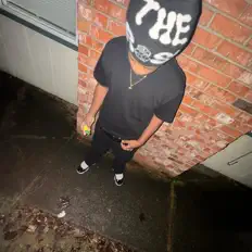 收听 Hotheadkk、观看音乐视频、阅读小传、查看巡演日期等 ！