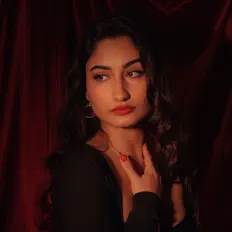 Michelle Majors: песни, клипы, биография, даты выступлений и многое другое.